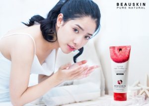 Da sạch xuất sắc với Gel tẩy da chết Hàn Quốc Apple White Peeling Gel